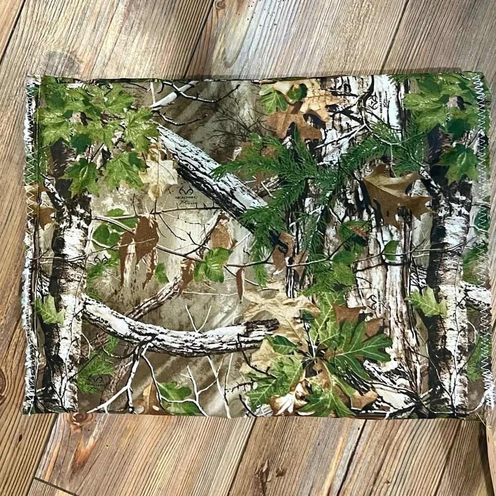 Small Camouflage Patterned pet crate pad. NWT